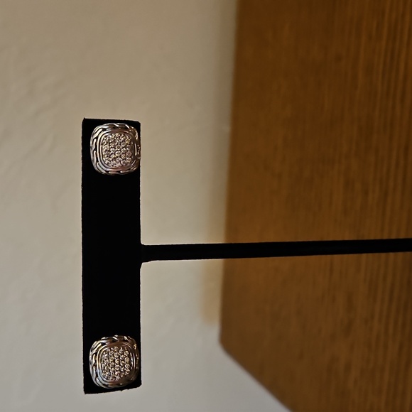 Authentic John Hardy Carved Design Diamond Earrings - Picture 5 of 7